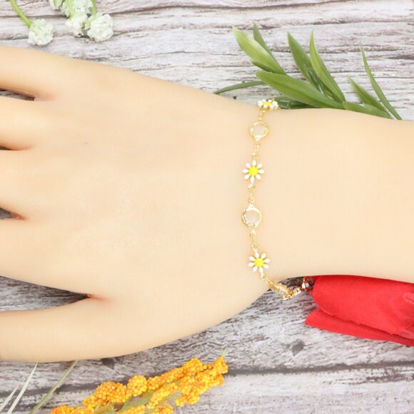 "Trendy Bracelet for Girls & Women – Cute, Adjustable & Gift-Ready | MLCRC1185 - Picture 8 of 10